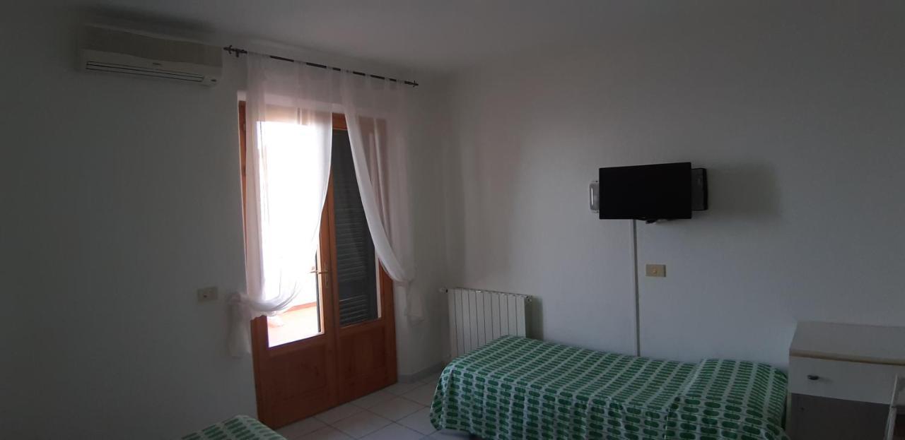 Hotel Oleandro Marciana  Buitenkant foto