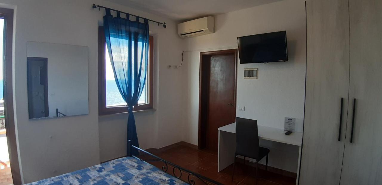 Hotel Oleandro Marciana  Buitenkant foto